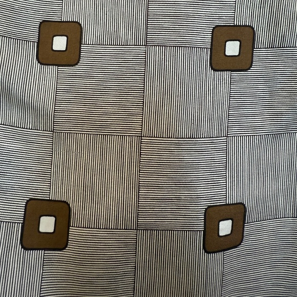 Vintage Brown & Cream Wool-Silk Scarf – Attributed to Christian Dior 🇫🇷 - Picture 8 of 9